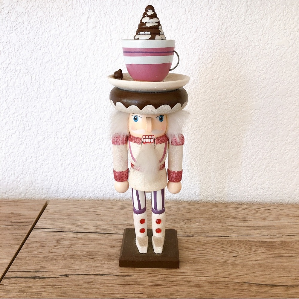 Soldier Nutcracker by pink cup